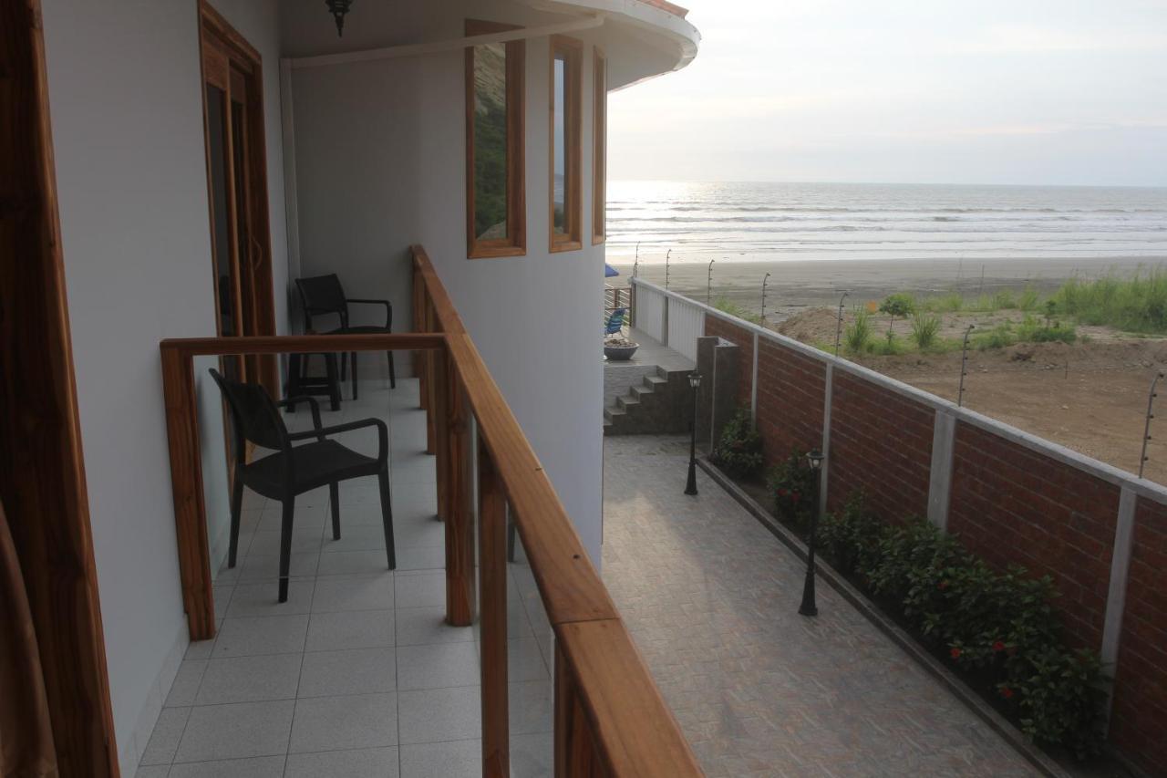 El Ocaso Oceanfront Apartment Canoa Esterno foto